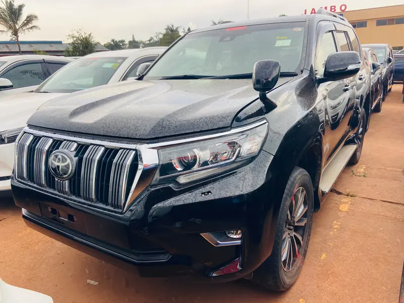 2018 Toyota Land Cruiser Prado