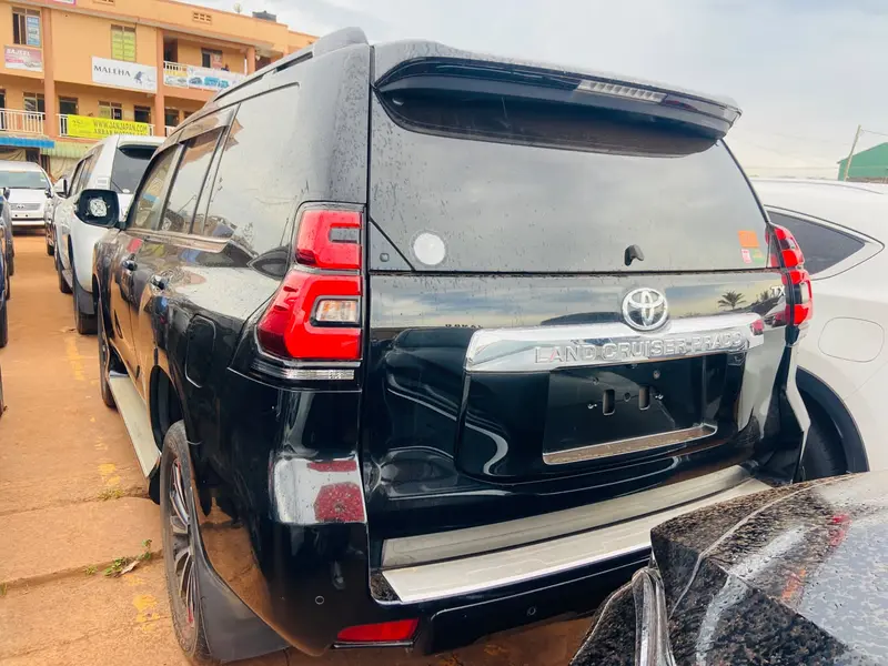 2018 Toyota Land Cruiser Prado – photo 7