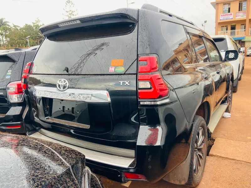 2018 Toyota Land Cruiser Prado – photo 8