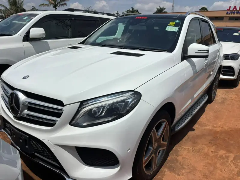 2015 Mercedes-Benz GLE – photo 2