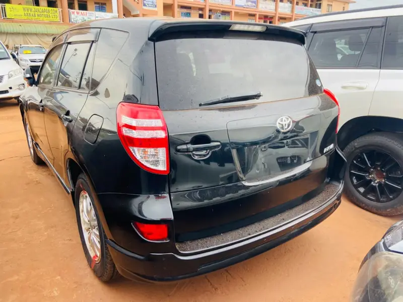 2013 Toyota RAV4 – photo 3