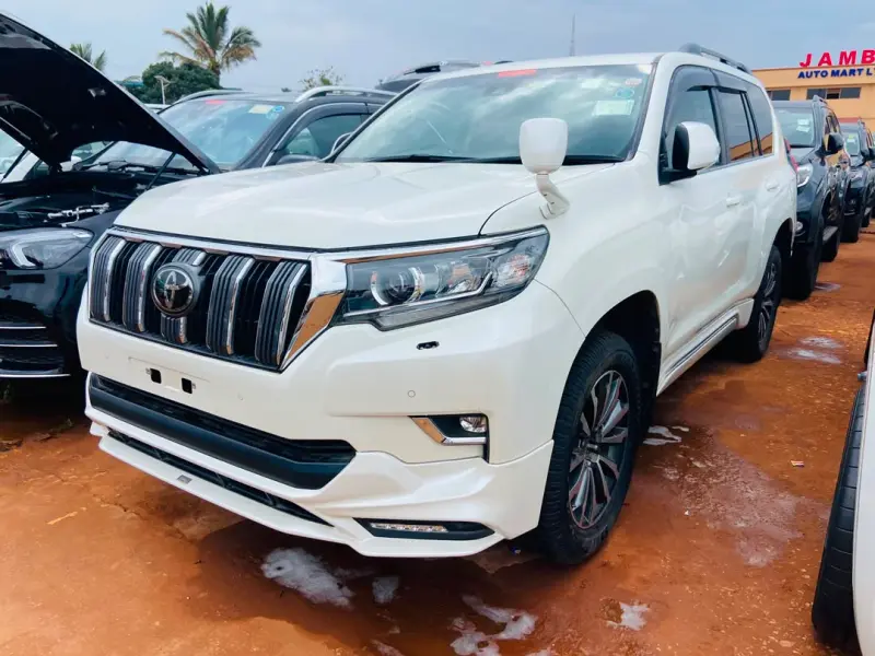 2018 Toyota Land Cruiser Prado