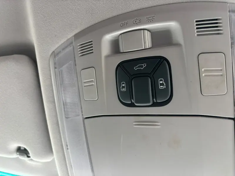 2013 Toyota Alphard – photo 7