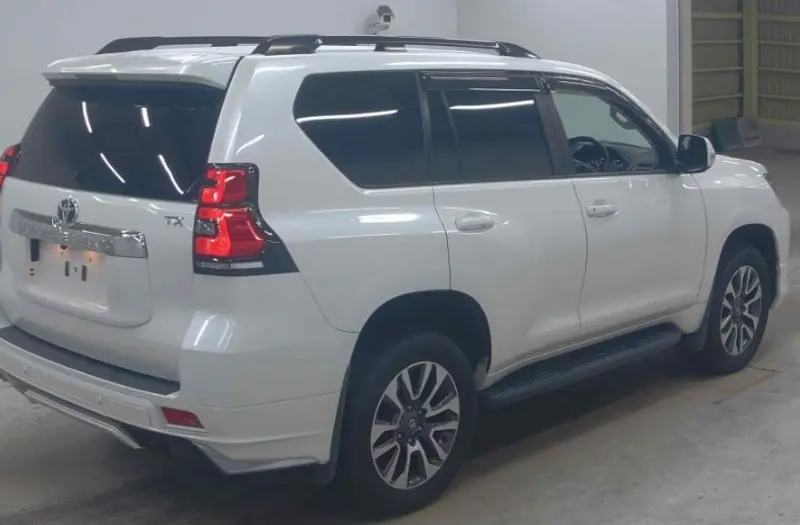 2021 Toyota Land Cruiser Prado – photo 4