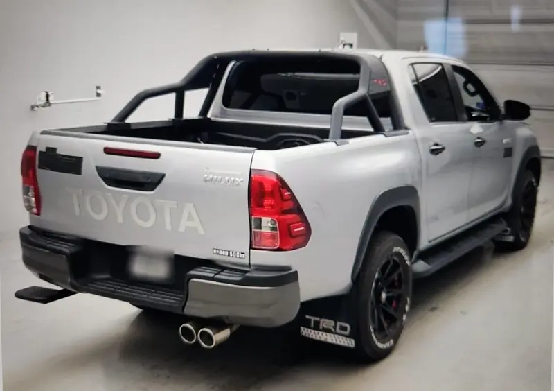 2020 Toyota Hilux Double Cabin – photo 2