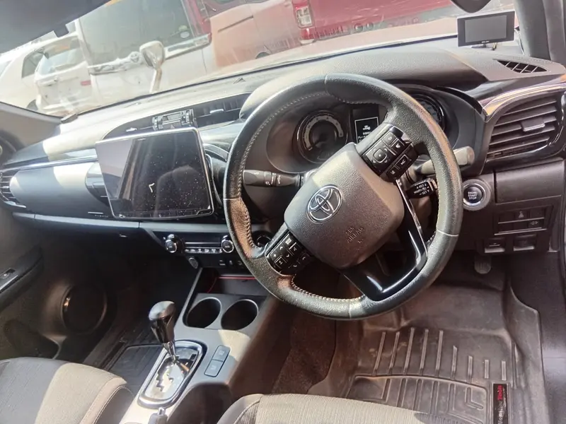 2020 Toyota Hilux Double Cabin – photo 6