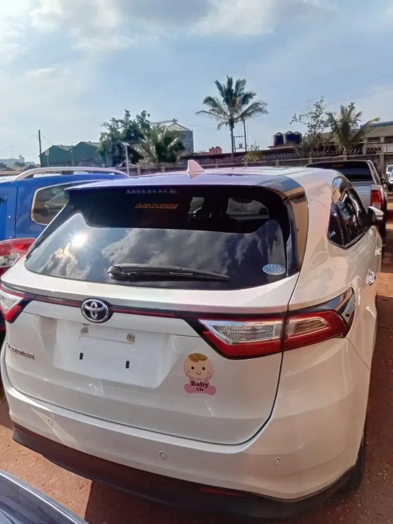 2018 Toyota Harrier – photo 5