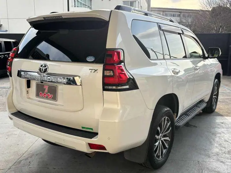 2018 Toyota Land Cruiser Prado – photo 4