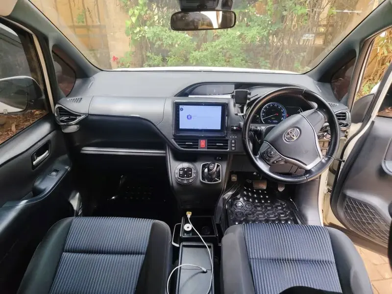 2016 Toyota – photo 6