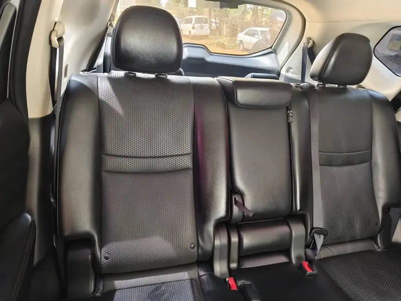 2015 Nissan – photo 4