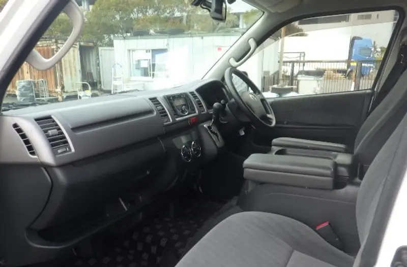 2012 Toyota – photo 10