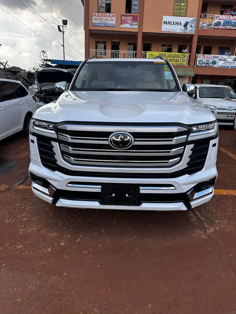 2024 Toyota Land Cruiser