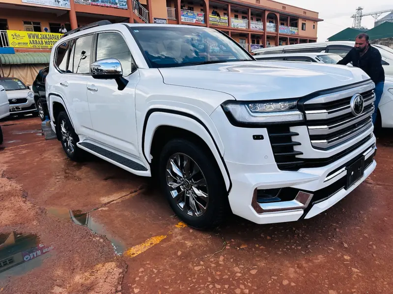 2024 Toyota Land Cruiser – photo 3