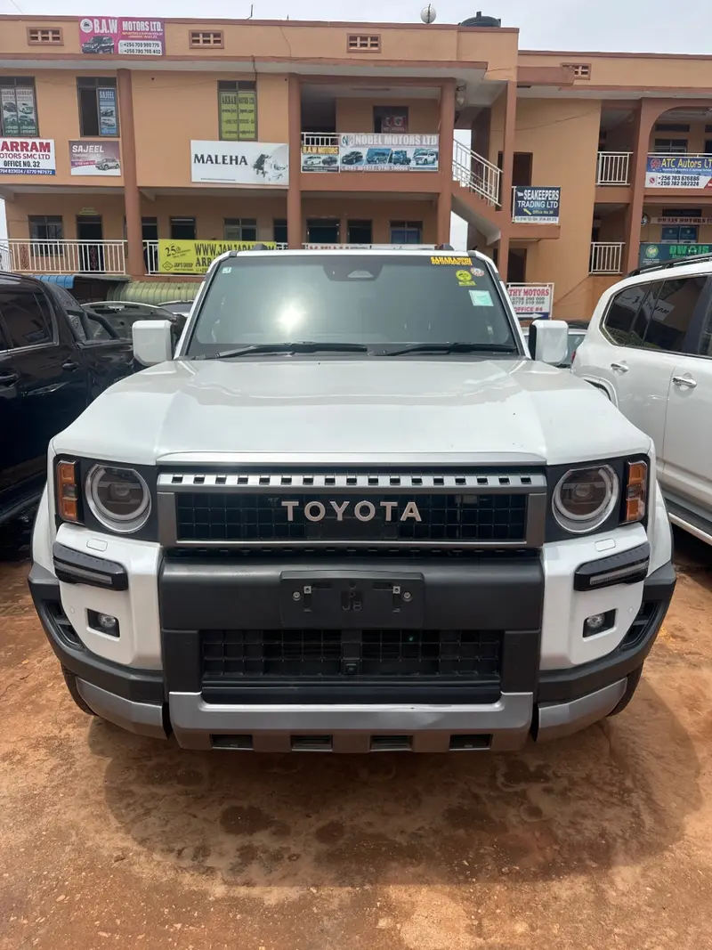 2024 Toyota Land Cruiser Prado – photo 2