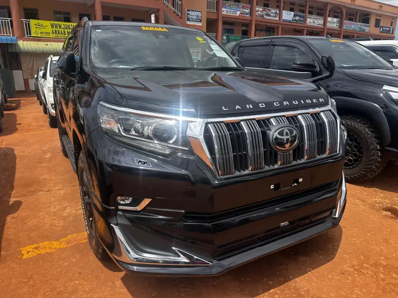 2020 Toyota Land Cruiser Prado