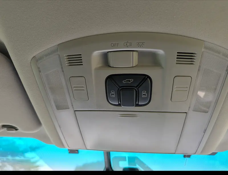 2011 Toyota Vellfire – photo 7
