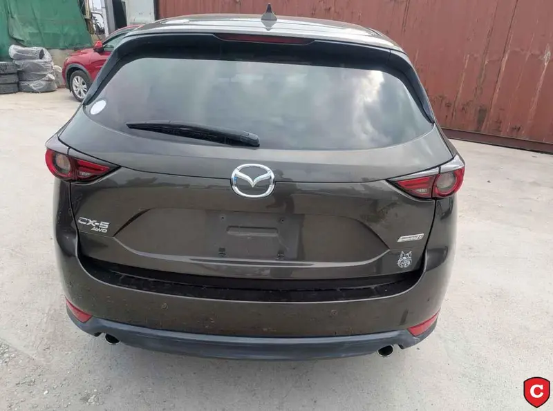 2017 Mazda – photo 3