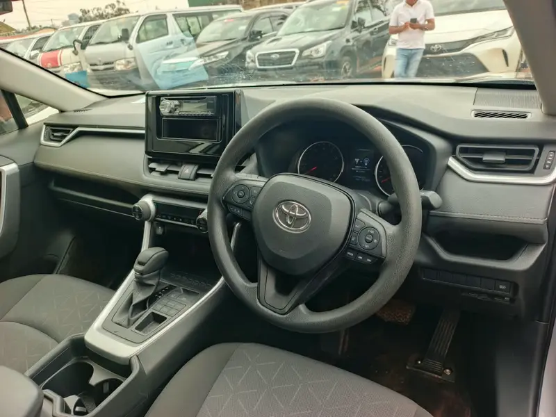 2020 Toyota RAV4 – photo 6