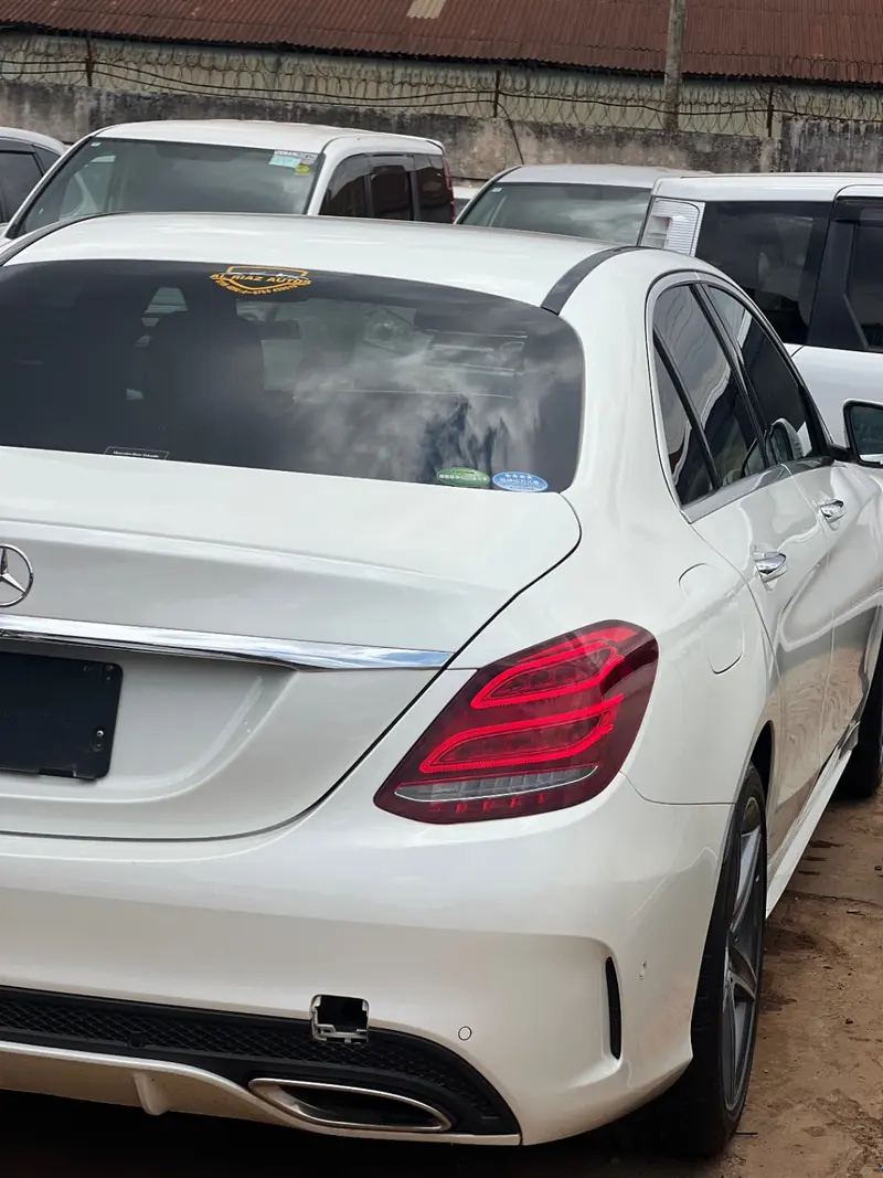 2018 Mercedes-Benz C-Class – photo 3