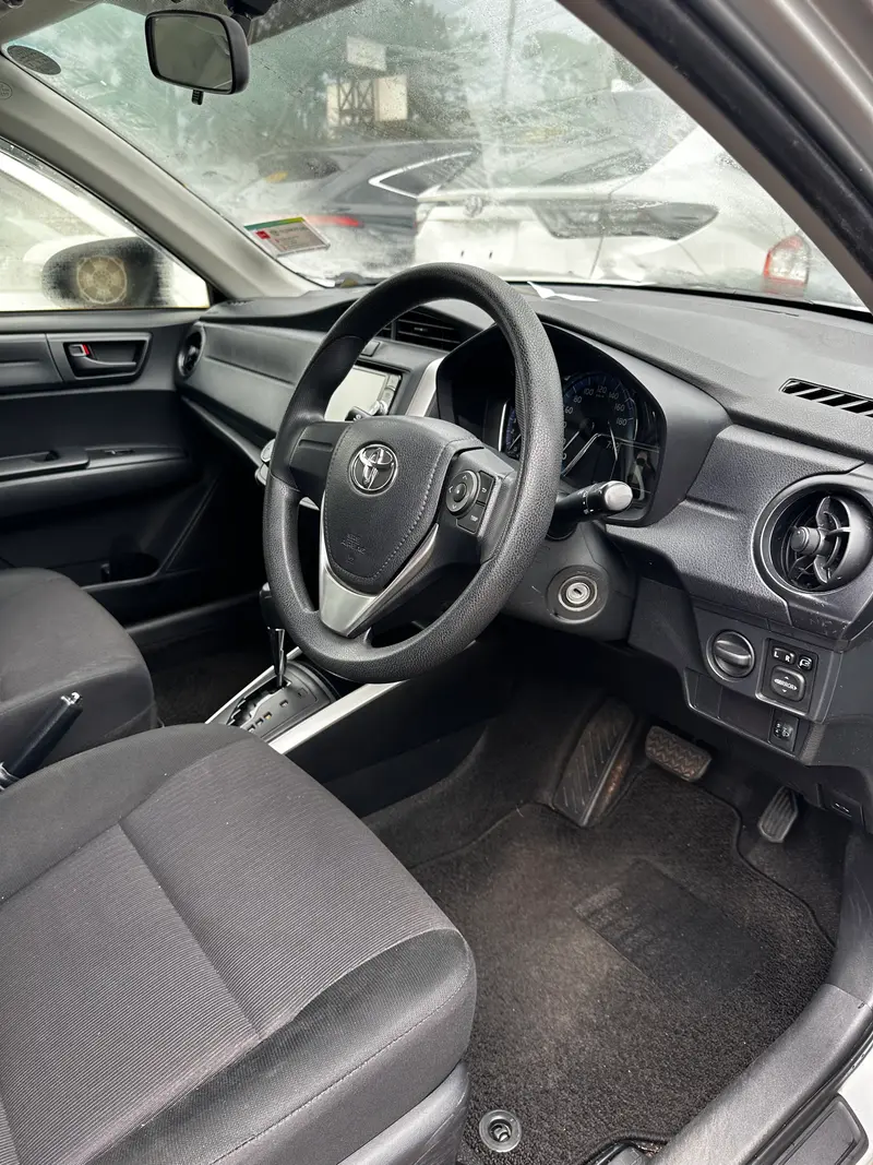 2016 Toyota Fielder – photo 6