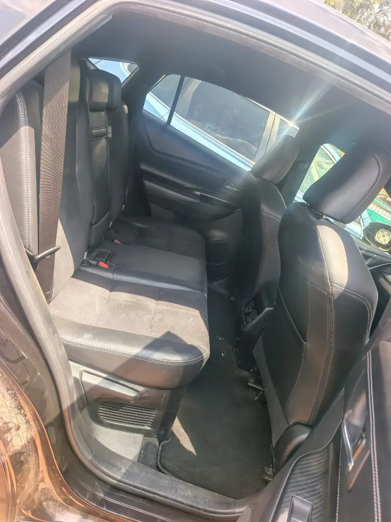 2017 Toyota Harrier – photo 8