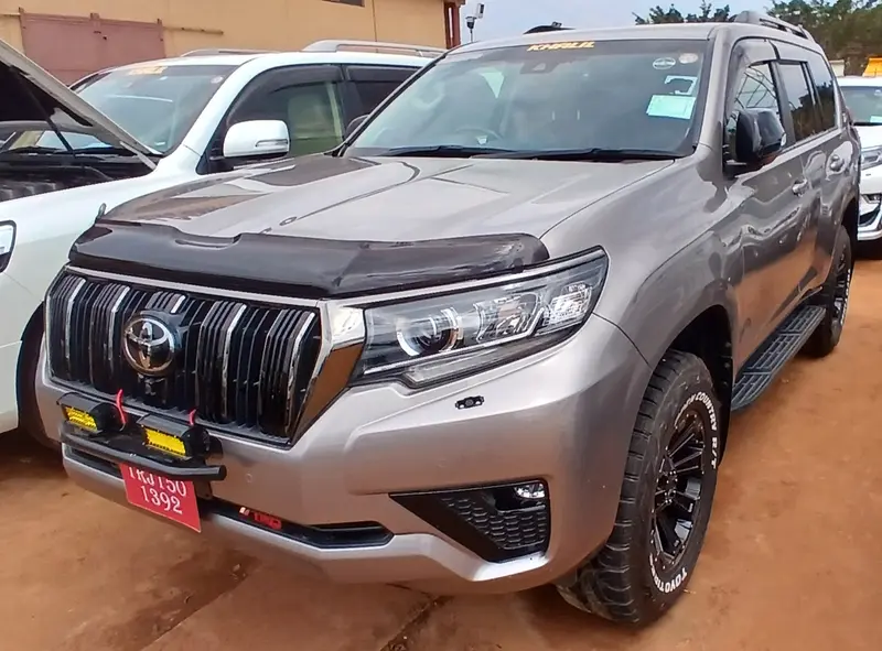 2021 Toyota Land Cruiser Prado – photo 6