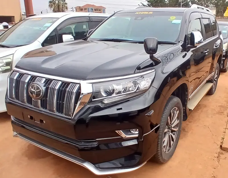 2017 Toyota Land Cruiser Prado – photo 2
