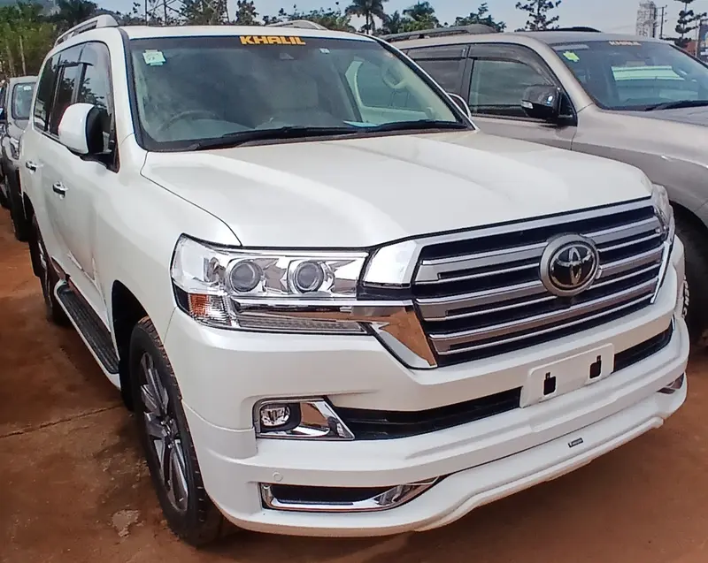 2019 Toyota Land Cruiser