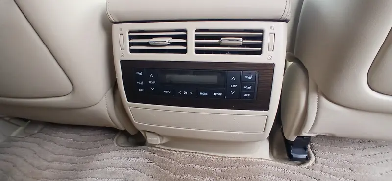 2019 Toyota Land Cruiser – photo 10