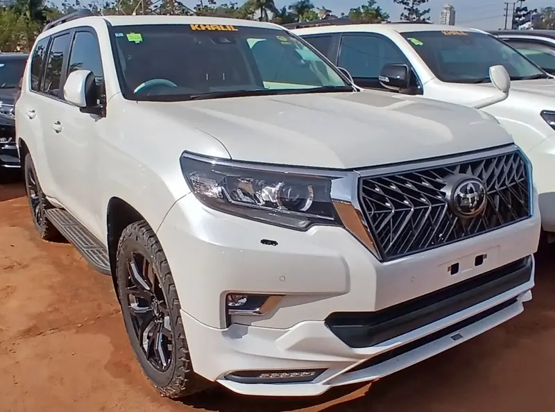 2020 Toyota Land Cruiser Prado