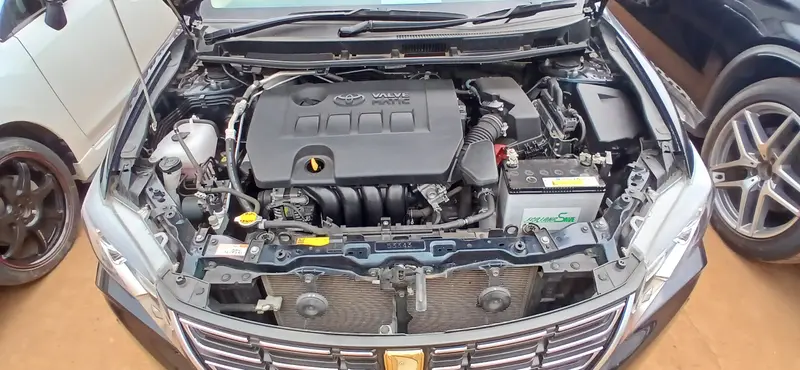 2017 Toyota Premio – photo 3
