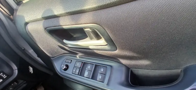 2017 Toyota Noah – photo 10