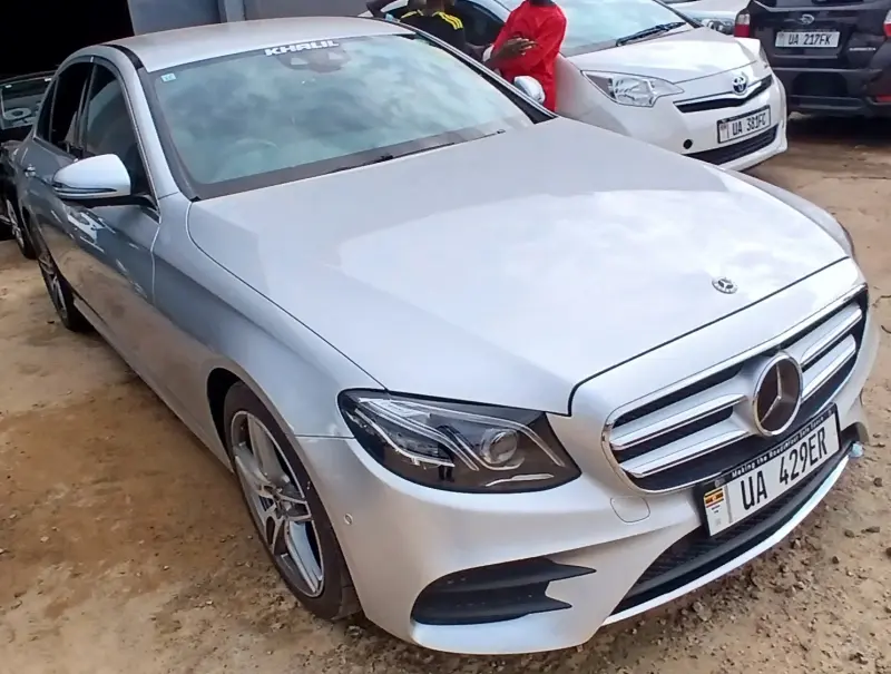 2017 Mercedes-Benz E-Class – photo 2
